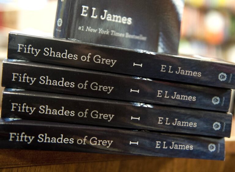 #20: Exposing Fifty Shades of Grey