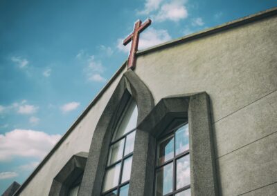 As Christians, How Do We Respond to Abuse Allegations in the Church?