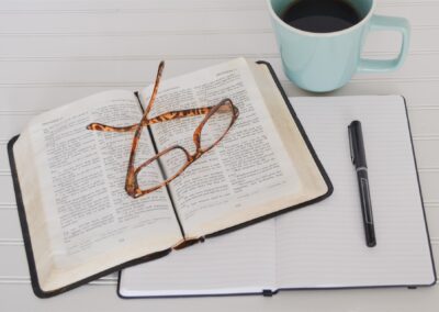 #431: Bonus! Getting to Know God Through (Simply) Your Bible